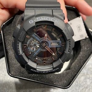 BRAND NEW G-SHOCK WATCH